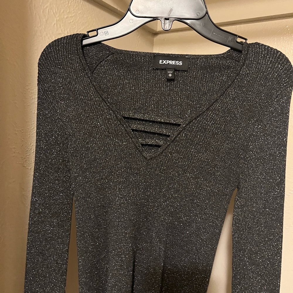 Express long sleeve